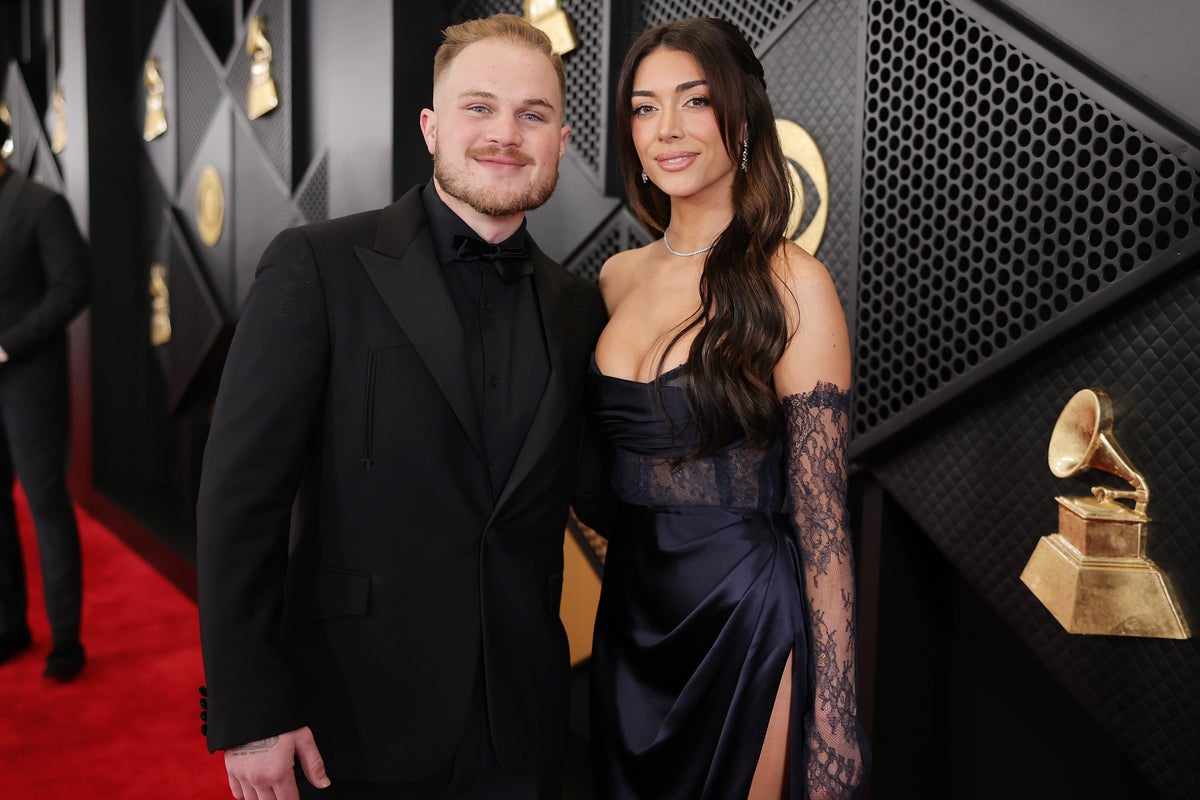 Zach Bryan mocks ex on new album after tumultuous Brianna 'Chickenfry' split