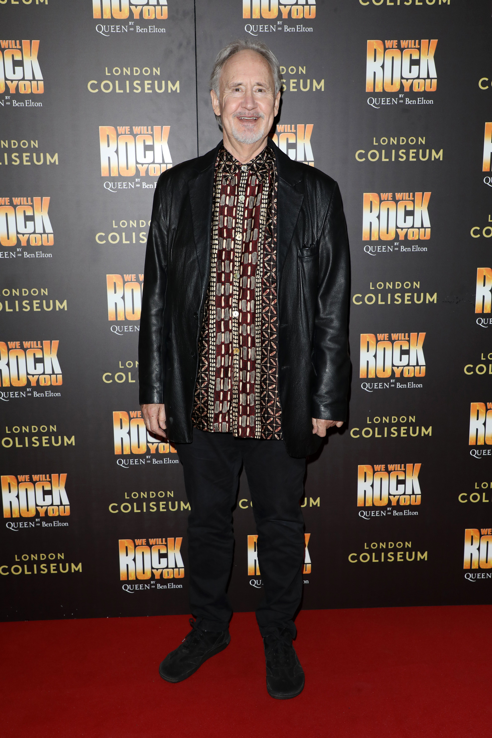 Nigel Planer plays Neil in The Young People